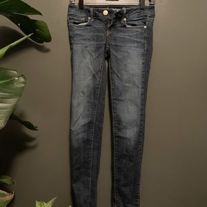 American eagle low rise skinny jeans